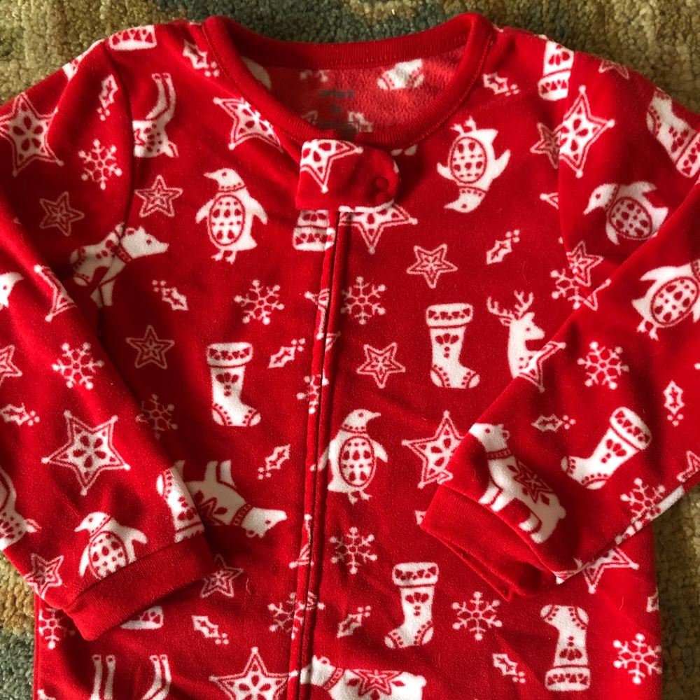 Carter’s Onesie Footed Pajamas -like new- Holiday